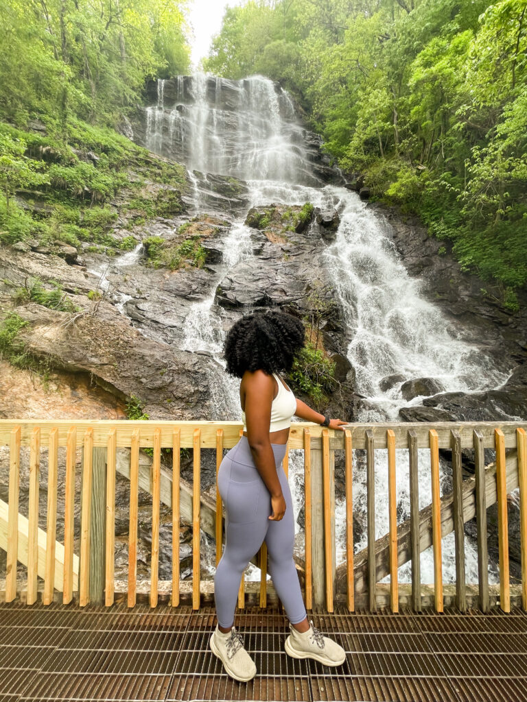 Girl-looking- at- amicalola- falls- north- georgia- waterfalls